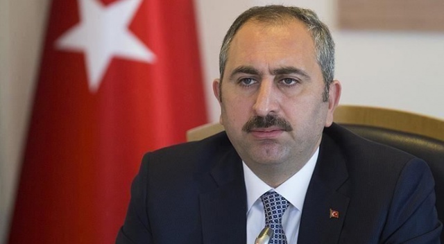 Adalet Bakanı Adalet Bakanı Gül’ün annesi vefat etti Adalet Bakanı Adalet Bakanı Gül’ün annesi vefat etti