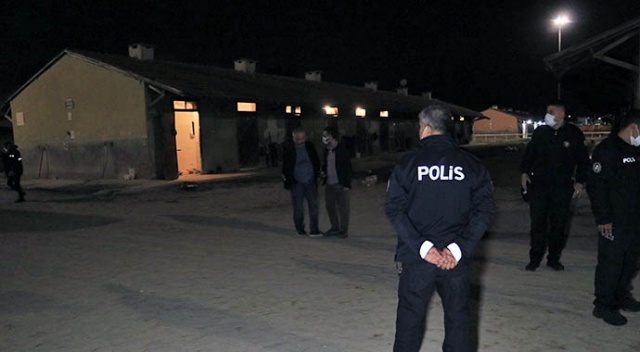 Adana Hipodromu'nda seyislerin kavgası kanlı bitti: 1 ölü Adana Hipodromu'nda seyislerin kavgası kanlı bitti: 1 ölü