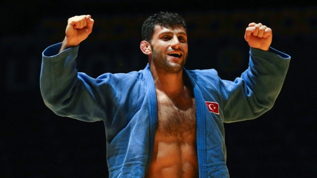 Avrupa şampiyonu milli judocu Vedat Albayrak&#039;ın hedefi Tokyo&#039;da altın madalya