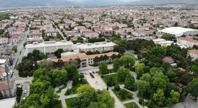 Erzincan'da cenaze namazları yasaklandı, alışverişlerde aileden bir kişi kabul edilecek Erzincan'da cenaze namazları yasaklandı, alışverişlerde aileden bir kişi kabul edilecek