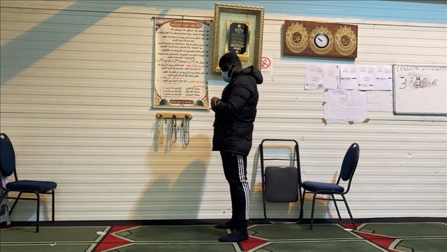 Fransa’da hükümetin kapattığı Pantin Camisi, yaklaşık 6 ay sonra cemaatine yeniden kavuştu Fransa’da hükümetin kapattığı Pantin Camisi, yaklaşık 6 ay sonra cemaatine yeniden kavuştu