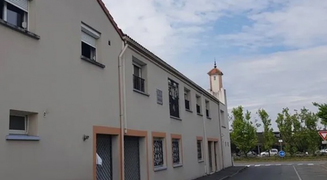 Fransa&#039;nın Nantes kentinde bir cami kundaklandı