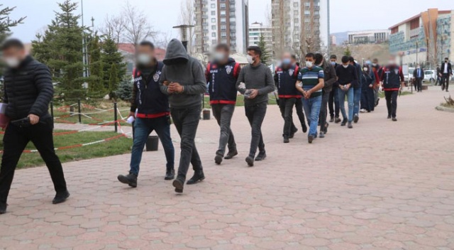 Hastanede terör estirdiler, savunmaları şoke etti