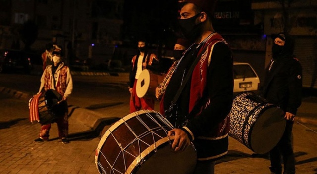 İstanbul’da ramazanda 3 bin 200 davulcu görev alacak İstanbul’da ramazanda 3 bin 200 davulcu görev alacak