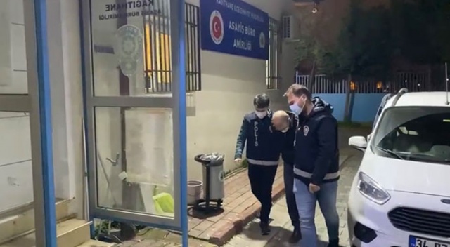 İstanbul'da yarım milyonluk vurgun yapan 'mendilci' çetesi çökertildi İstanbul'da yarım milyonluk vurgun yapan 'mendilci' çetesi çökertildi