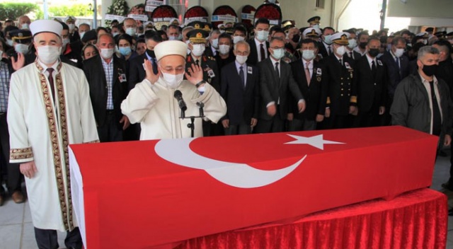 İzmirli şehide acı dolu veda İzmirli şehide acı dolu veda