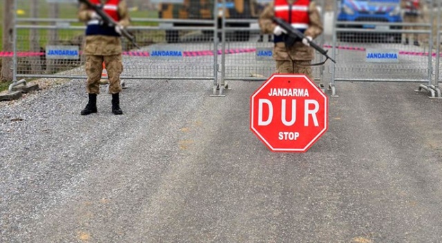 Siirt'te öğretmenlerde covid-19 tespit edilen köy karantinaya alındı Siirt'te öğretmenlerde covid-19 tespit edilen köy karantinaya alındı