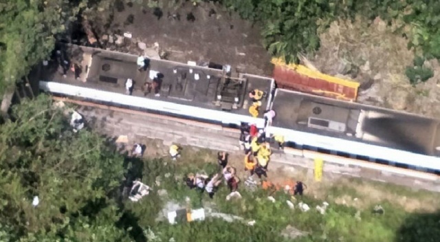 Tayvan'daki tren kazasında can kaybı 51'e yükseldi
