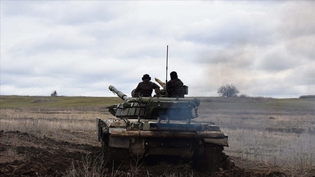 Ukrayna'da 'özel dönemlerde' orduya yedek asker çağırmayı sağlayan yasa onaylandı Ukrayna'da 'özel dönemlerde' orduya yedek asker çağırmayı sağlayan yasa onaylandı