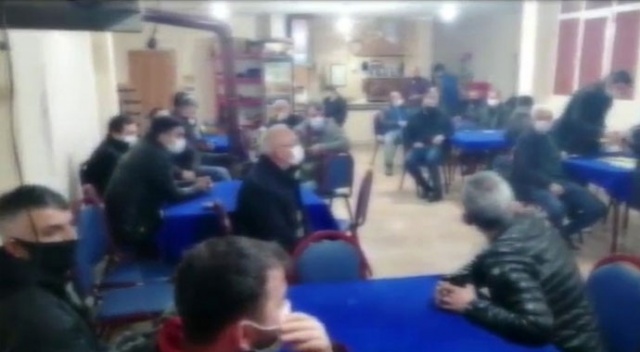 Üsküdar’da kısıtlama gününde kahvehanede toplanan 24 kişiye polis baskını