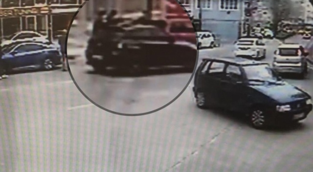 Yol verme kavgasında bıçaklar ve sopalar konuştu Yol verme kavgasında bıçaklar ve sopalar konuştu