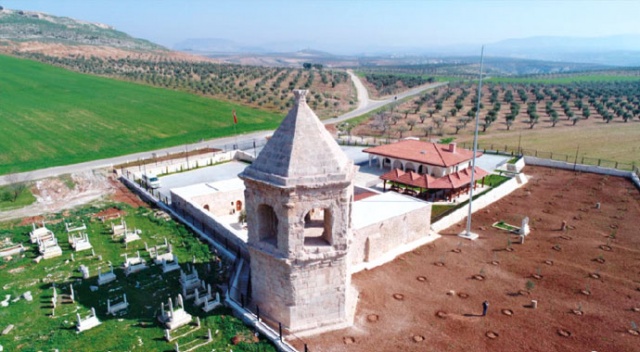 10 camide yeniden ezan sesi yükseldi 10 camide yeniden ezan sesi yükseldi
