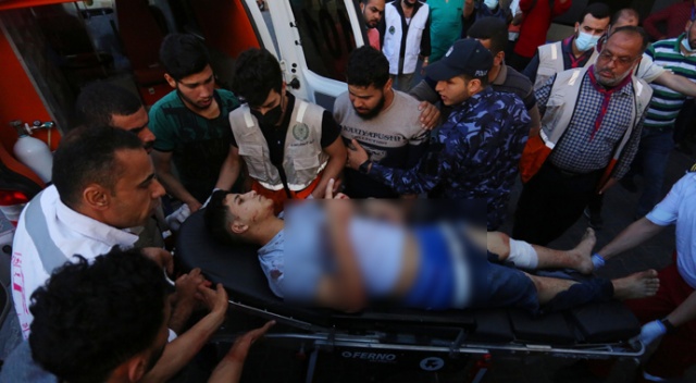 İsrail Gazze'ye yine saldırdı: 7 yaralı İsrail Gazze'ye yine saldırdı: 7 yaralı