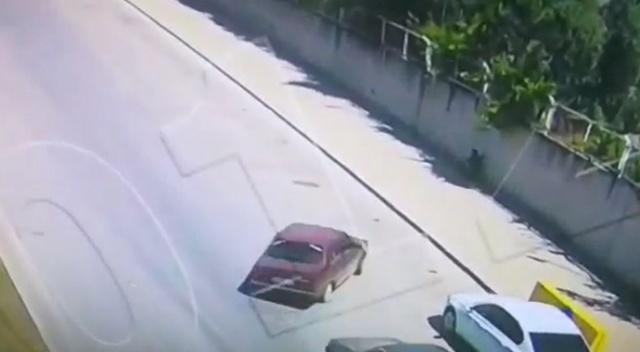 Kaldırımda gelen ölüm Kaldırımda gelen ölüm
