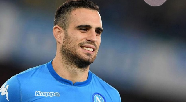 Maksimovic yolda Maksimovic yolda