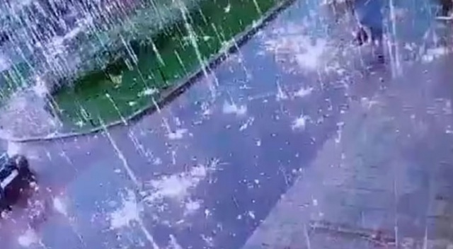 Rusya'da dehşet! Gökten ateş yağdı Rusya'da dehşet! Gökten ateş yağdı