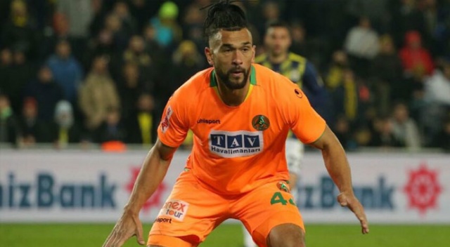 Caulker Fenerbahçe'de Caulker Fenerbahçe'de