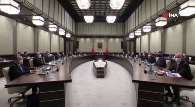 Kabine toplantısının tarihi öne çekildi Kabine toplantısının tarihi öne çekildi