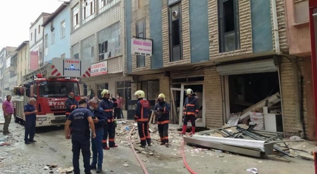 Ankara'da patlama: 2 kişi yaralandı Ankara'da patlama: 2 kişi yaralandı