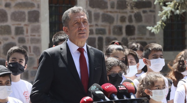 Bakan Selçuk: Okulları açmak konusunda çok kararlıyız Bakan Selçuk: Okulları açmak konusunda çok kararlıyız