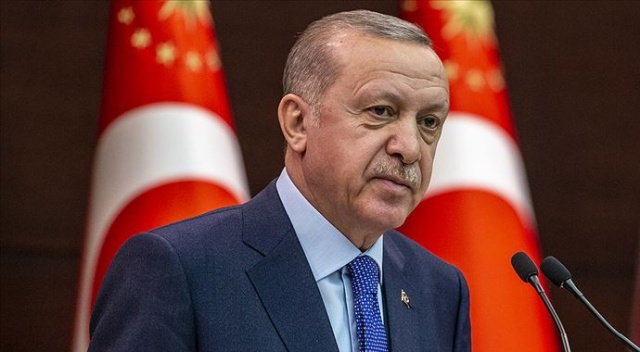 Cumhurbaşkanı gençlere seslendi: Hayallerinizin çalınmasına izin vermeyin Cumhurbaşkanı gençlere seslendi: Hayallerinizin çalınmasına izin vermeyin