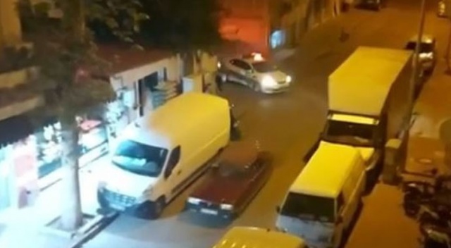 Ehliyetsiz sürücü ile polisin nefes kesen kovalamacası Ehliyetsiz sürücü ile polisin nefes kesen kovalamacası