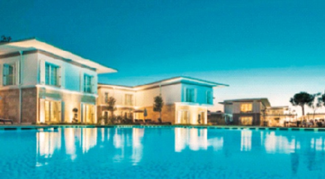 Yabancı villayı kapattı Yabancı villayı kapattı