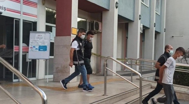 Hırsız kardeşleri polis suçüstü yakaladı Hırsız kardeşleri polis suçüstü yakaladı