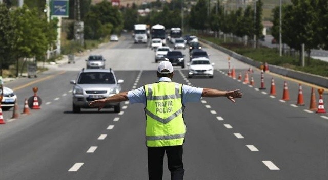 İstanbullular dikkat! Bazı yollar trafiğe kapatılacak İstanbullular dikkat! Bazı yollar trafiğe kapatılacak