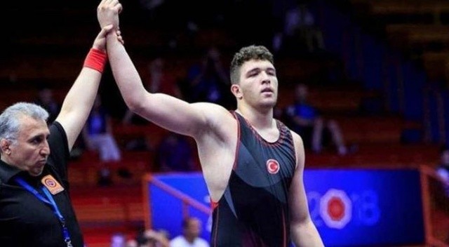 Muhammed Hamza, dünya şampiyonu oldu Muhammed Hamza, dünya şampiyonu oldu