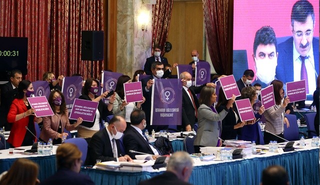 CHP ile HDP'den ortak eylem CHP ile HDP'den ortak eylem