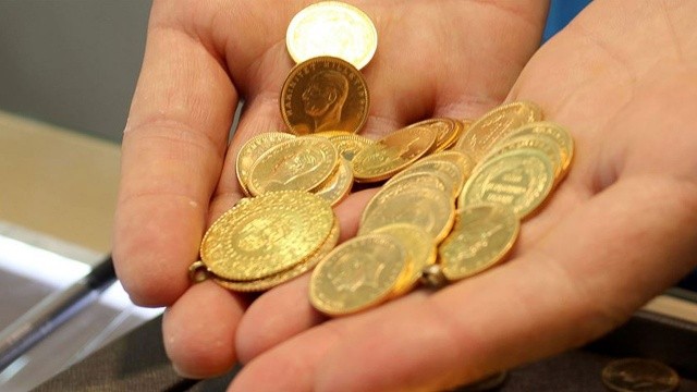 Kuyumcular uyarıyor: İnternetten altın alırken dikkat! Kuyumcular uyarıyor: İnternetten altın alırken dikkat!