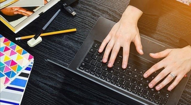 Sabancı Üniversitesi 2 öğretim üyesi ve 2 araştırma görevlisi alıyor