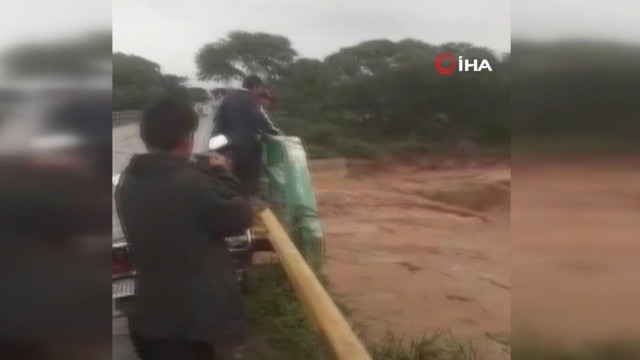 Bolivya'yı sel vurdu: 8 kişi öldü Bolivya'yı sel vurdu: 8 kişi öldü