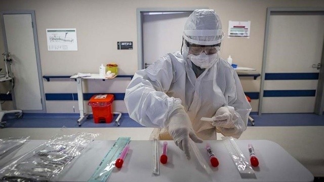 Koronavirüste son durum belli oldu: Vaka ve ölümde artış sürüyor Koronavirüste son durum belli oldu: Vaka ve ölümde artış sürüyor