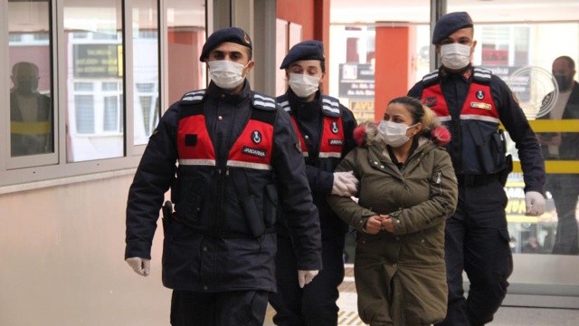 PKK&#039;nın sözde kadın komutanı sınır dışı edilecek
