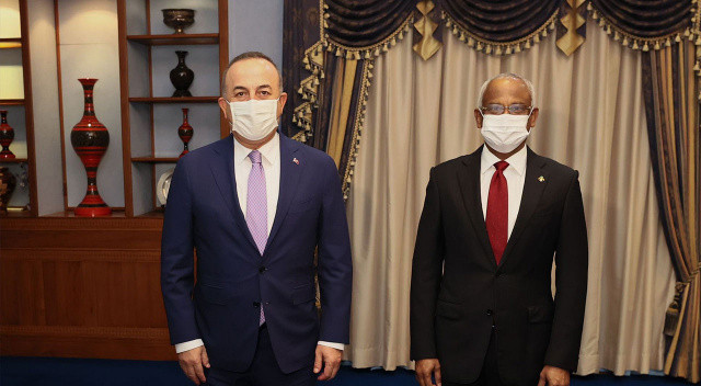 Bakan Çavuşoğlu, Maldivler Cumhurbaşkanı ile görüştü Bakan Çavuşoğlu, Maldivler Cumhurbaşkanı ile görüştü