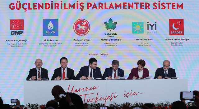 6 parti lideri ortak metin imzaladı 6 parti lideri ortak metin imzaladı