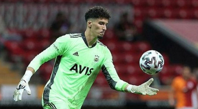 Altay Bayındır 105 gün sonra yeşil sahalara geri döndü! Altay Bayındır 105 gün sonra yeşil sahalara geri döndü!