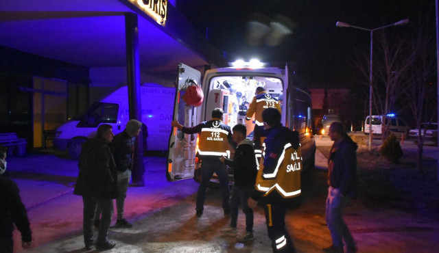 Barışmak için toplandılar, ortalık kan gölüne döndü: 2 ölü, 6 yaralı