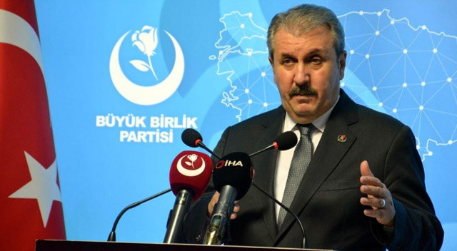BBP Lideri Destici Kırıkkale’de kaza geçirdi BBP Lideri Destici Kırıkkale’de kaza geçirdi