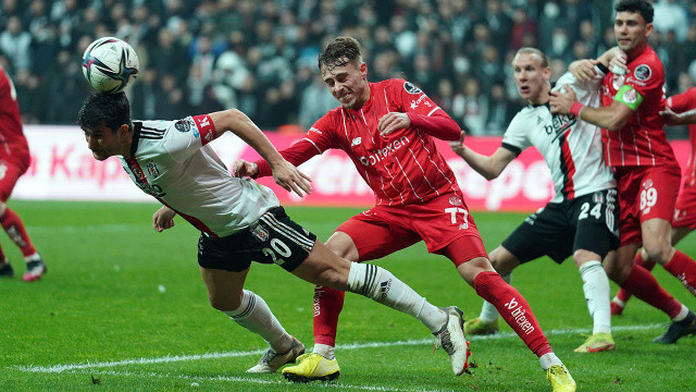 Beşiktaş - Antalyaspor maçı berabere bitti