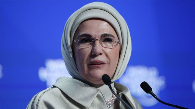 Emine Erdoğan'dan sağlık durumuna ilişkin açıklama Emine Erdoğan'dan sağlık durumuna ilişkin açıklama