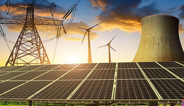 Enerji fiyatları bir yılda üçe katlandı