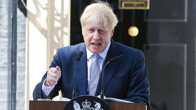 İngiltere Başbakanı Johnson: Rusya 1945'ten bu yana Avrupa'daki en büyük savaşı planlıyor İngiltere Başbakanı Johnson: Rusya 1945'ten bu yana Avrupa'daki en büyük savaşı planlıyor