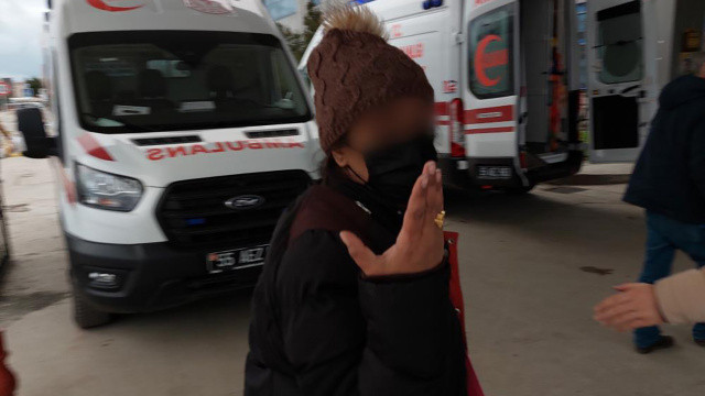 Kocasını falçata ile hastanelik etti