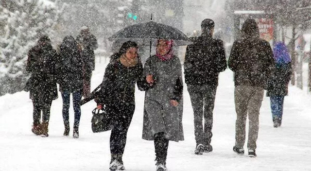 Meteoroloji'den peş peşe uyarılar, kar geri geliyor Meteoroloji'den peş peşe uyarılar, kar geri geliyor
