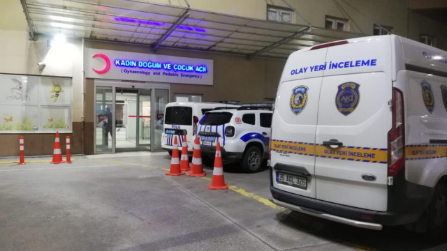 Sokak ortasından &#039;bağırma&#039; kavgası kanlı bitti: 1 ölü