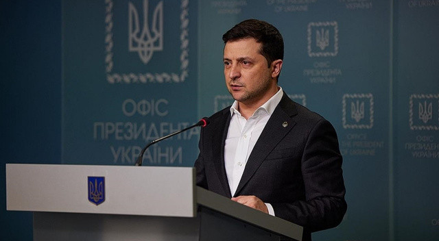 Ukrayna Devlet Başkanı Zelenskiy: Dünyanın en kudretli güçleri uzaktan izliyor Ukrayna Devlet Başkanı Zelenskiy: Dünyanın en kudretli güçleri uzaktan izliyor