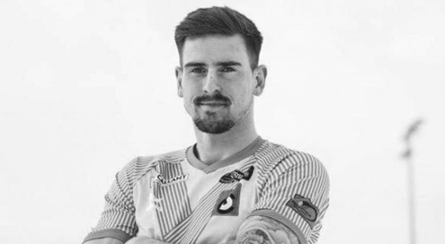 6 yıldır lösemi ile savaşıyordu! C.Brugge'ün kalecisi Van Damme hayatını kaybetti 6 yıldır lösemi ile savaşıyordu! C.Brugge'ün kalecisi Van Damme hayatını kaybetti